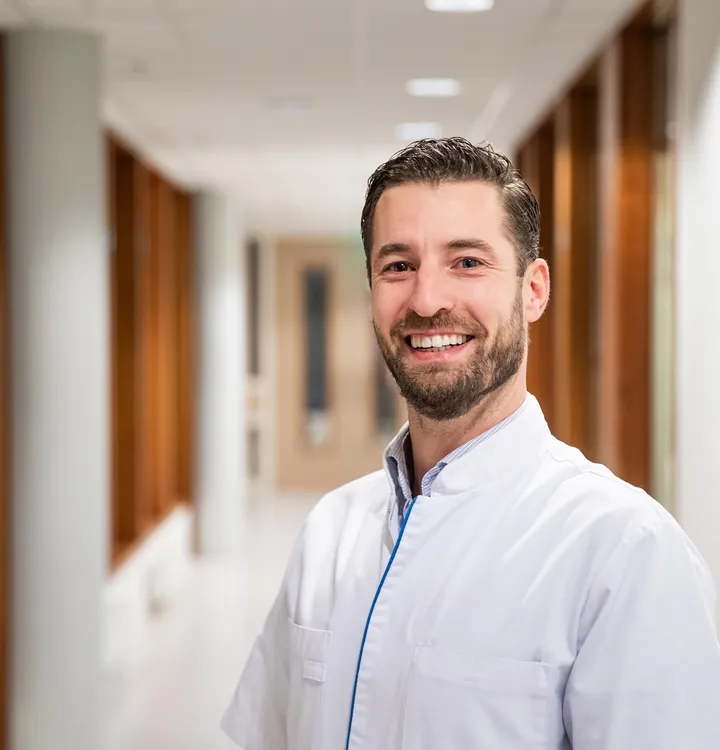 Dr S A A N Stijn Bolink